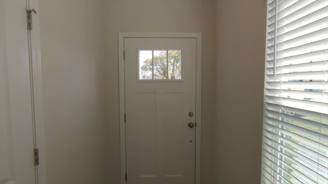 Stepping Stone at Bridgewater photo'