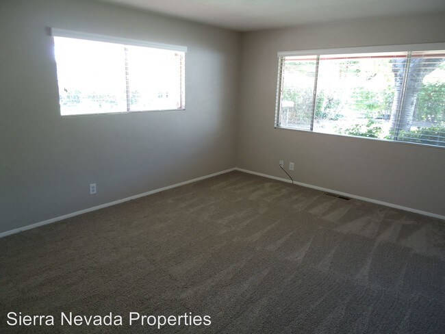 Foto del edificio - 2 br, 1 bath House - 1065 Brinkby Ave.