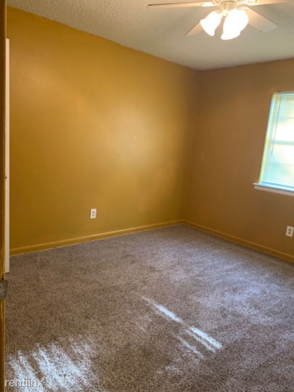 Building Photo - 4 br, 1.5 bath House - 9114 Reck Rd