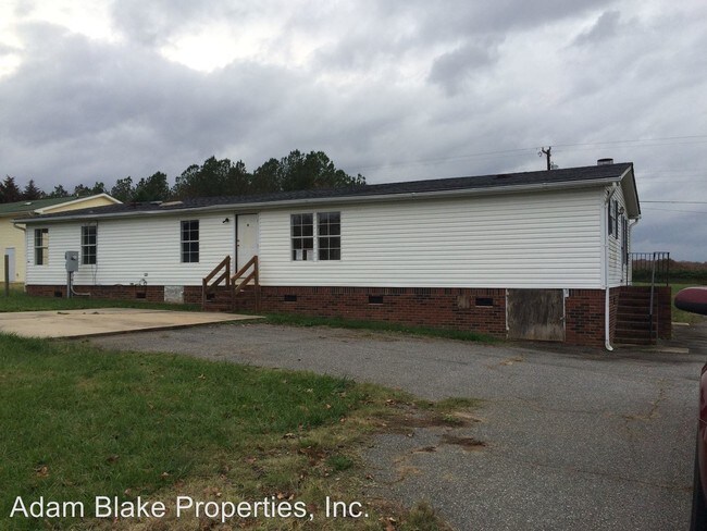 Foto del edificio - 3 br, 2 bath House - 7237 LONG ISLAND RD
