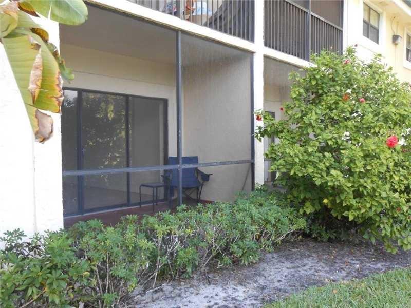 Primary Photo - 4086 N Pine Island Rd