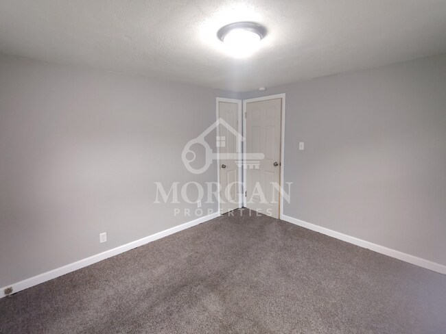 Building Photo - 608 Ellenhurst Dr