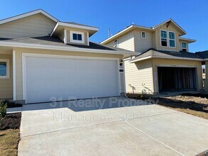Building Photo - 203 Living Reef Dr