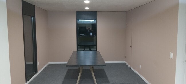 Dining - 203 N Palmetto Ave