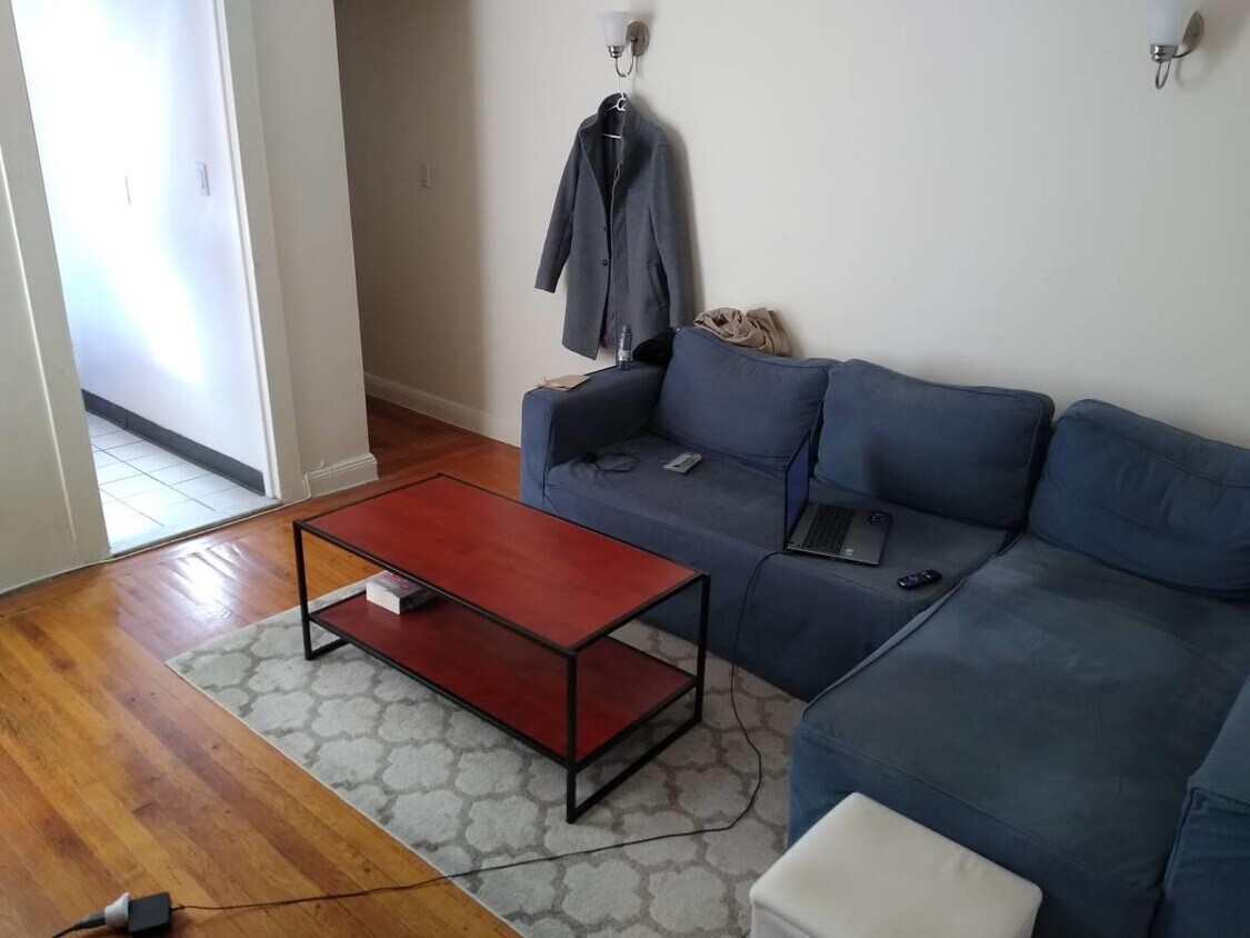 Primary Photo - 56 West 106th Street
