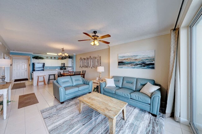 Building Photo - 10625 Front Beach Rd