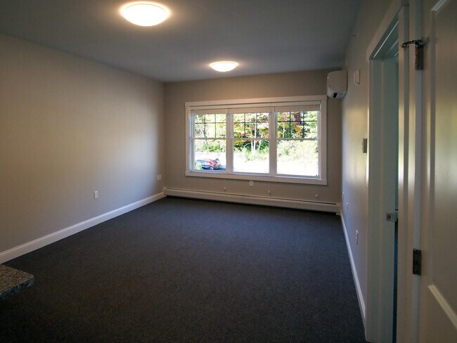 Foto del edificio - 57 Winter Haven Rd