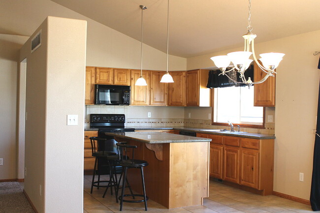 Building Photo - 3450 Lost Lake Pl