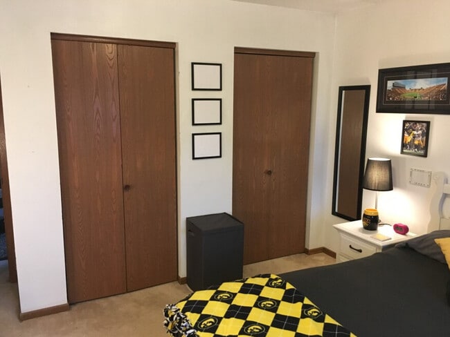 Photo - Newton Pointe Apartments