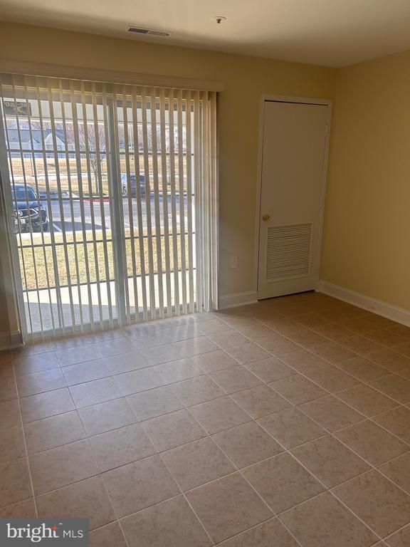 Foto del edificio - 8513 Falls Run Rd