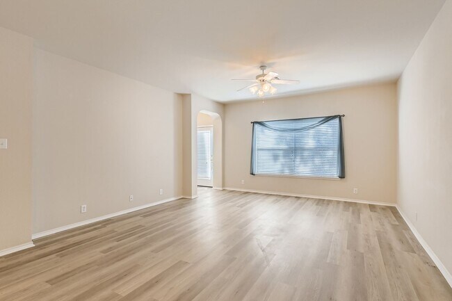 Building Photo - One-Story Beauty in Stone Oak