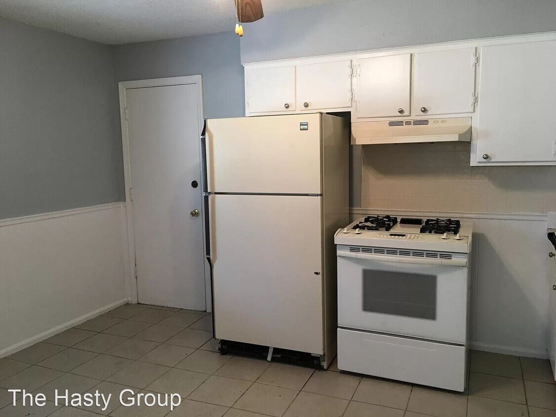 Foto del edificio - 4 br, 2 bath House - 1610 E 80th St