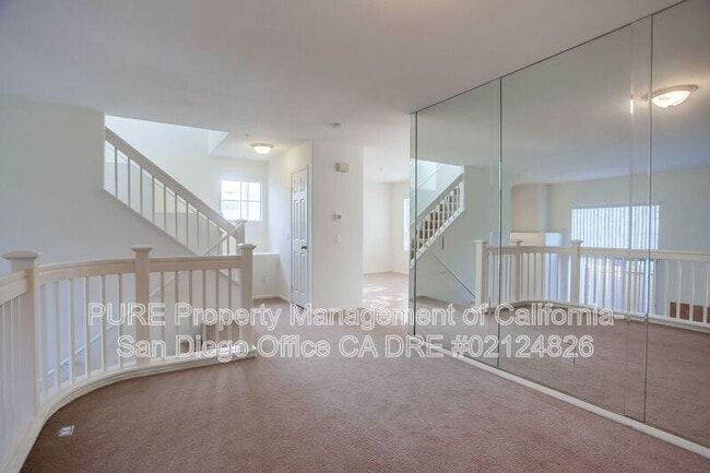 Foto del edificio - 10230 Wateridge Cir