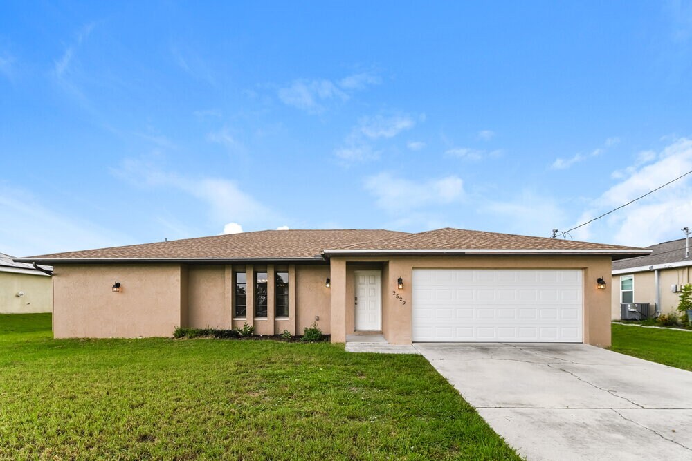 Primary Photo - 2529 SW 15th Pl