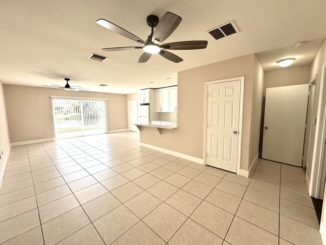 Building Photo - 8110 Lake San Carlos Cir