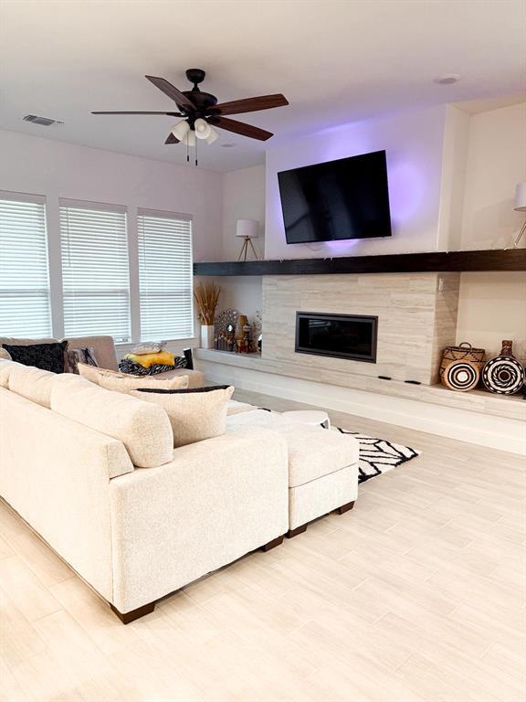 Foto del edificio - 5321 Texas Bluebell Dr
