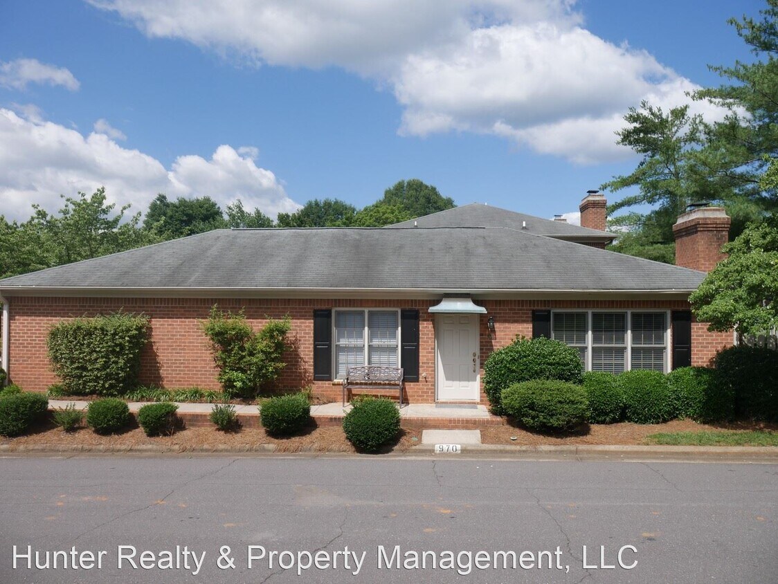 Primary Photo - 2 br, 2 bath House - 970 Lytchfield Pl.
