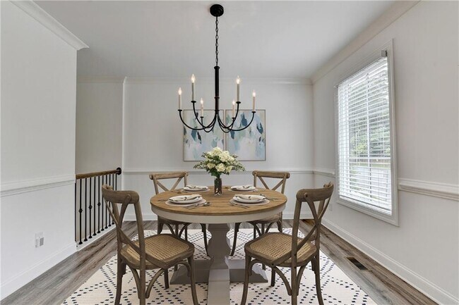 Building Photo - 6892 Roswell Rd NE