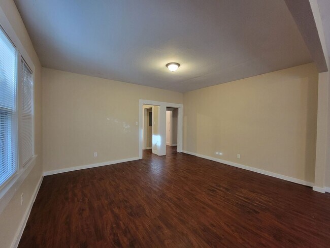 Foto del edificio - Charming 3-Bedroom Home in the Heart of San Antonio