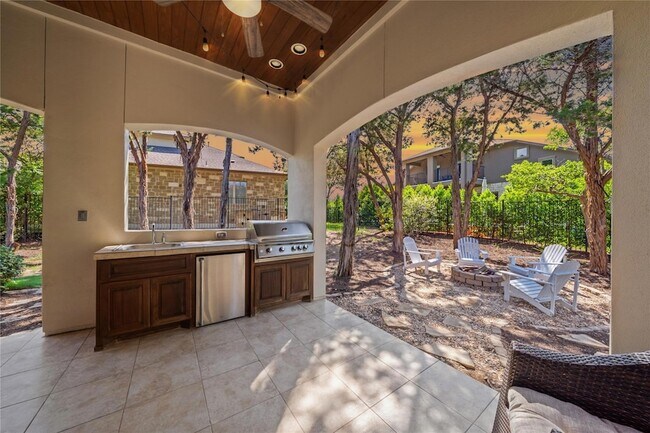 Foto del edificio - 108 Kildrummy Ln