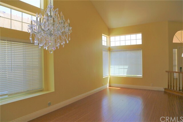 Foto del edificio - 13896 Maple Ridge Ln