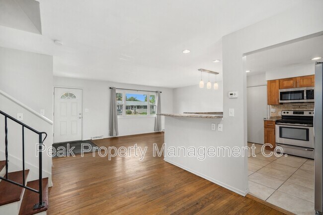 Foto del edificio - 1512 Brentwood Dr
