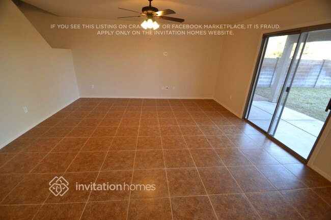 Building Photo - 1469 S Western Skies Dr