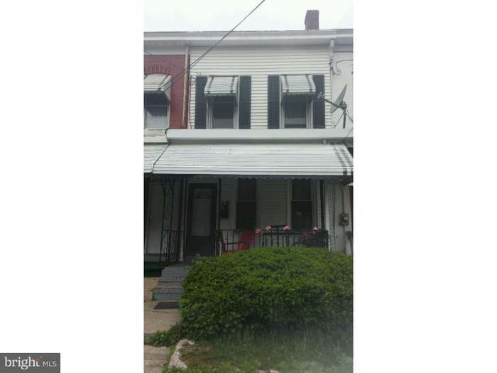 Primary Photo - 39 Marion St