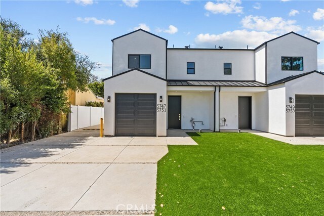 Building Photo - 5751 Vista Del Monte Ave
