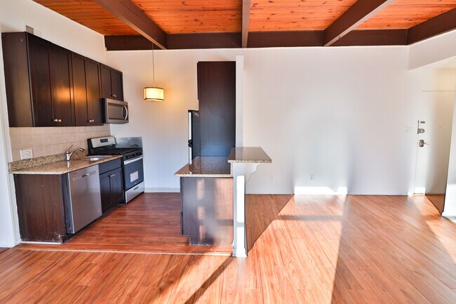 Foto del edificio - 7723 Donnybrook Ct