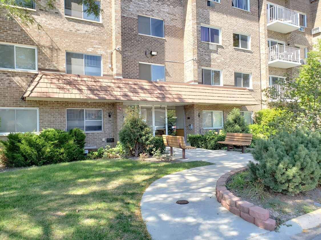 Dearlove Apartments Glenview Il