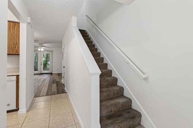 Foto del edificio - 10 Moultrie Creek Cir