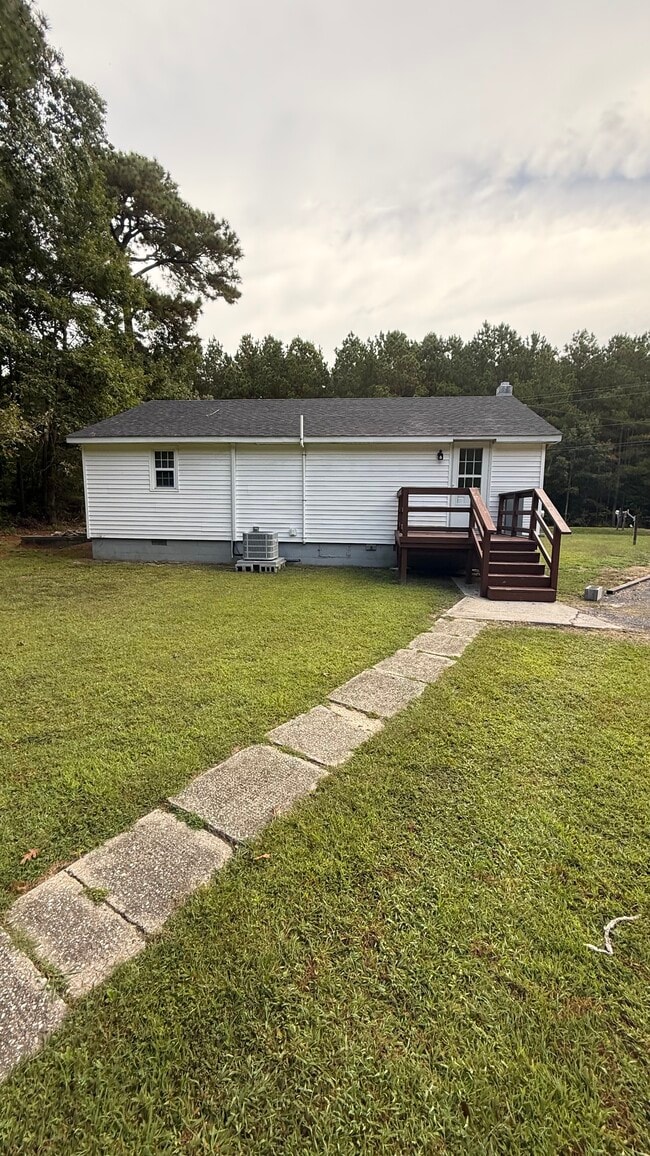 Building Photo - 31398 Greta Rd