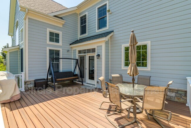 Building Photo - 1751 Tysons Crest Ln