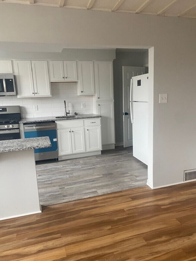 Foto del edificio - House for Rent in Upper Darby