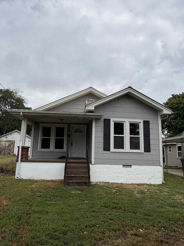 Foto principal - Spacious Home for Rent!