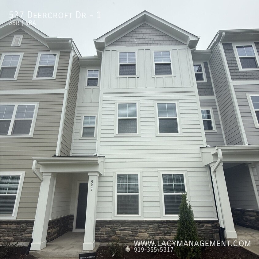 Foto principal - 537 Deercroft Dr