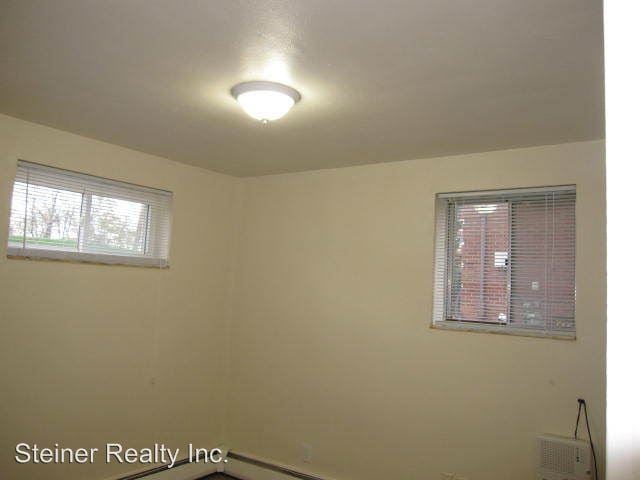 Building Photo - 2522 Columbia Ave