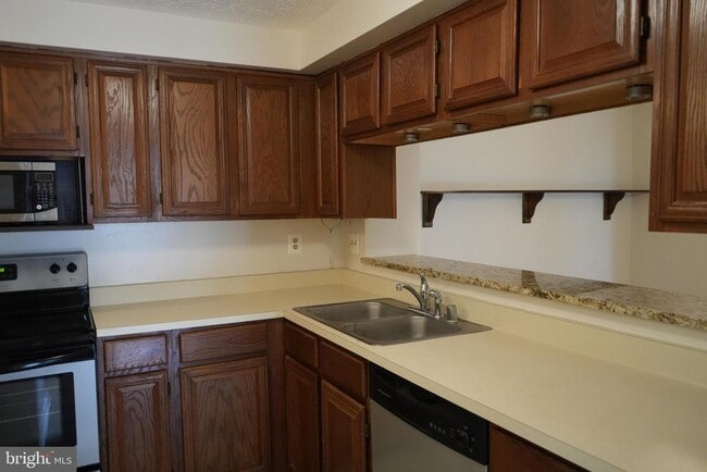 Foto del edificio - 18704 Caledonia Ct