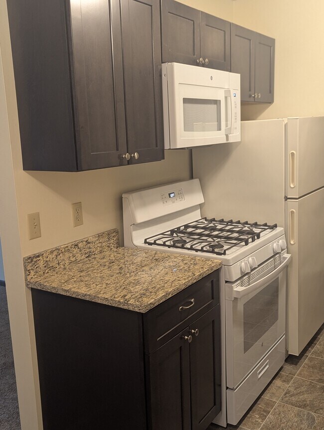 Building Photo - Wright Way Property