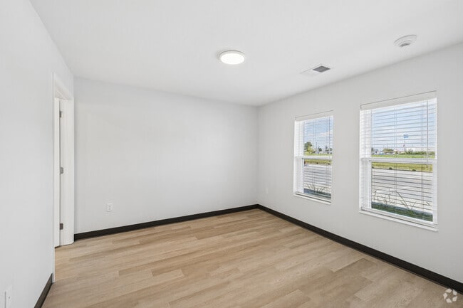 3BR, 2BA - 1,097SF - Primary Bedroom - Union at Bluffs Run