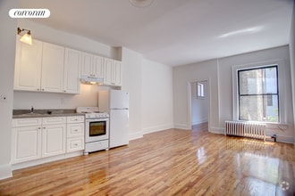 Building Photo - 304 W 30th St