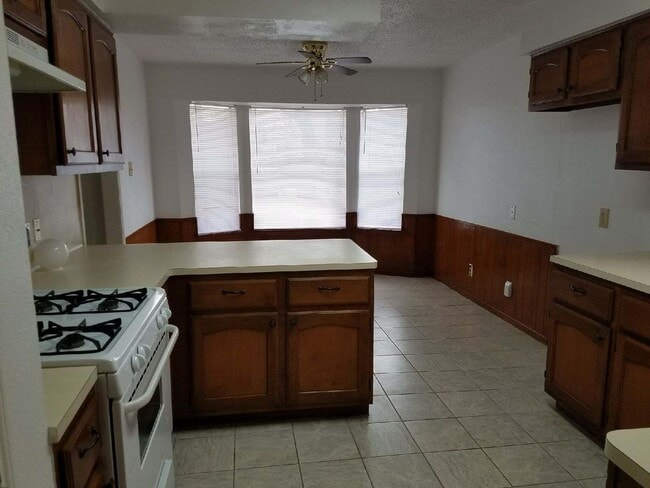 Foto del edificio - 2014 Rycroft Dr