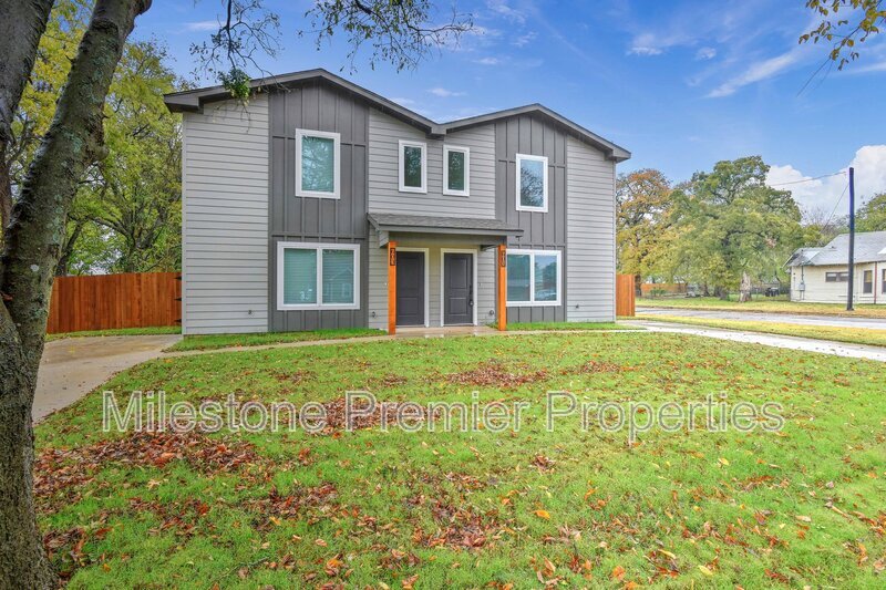 Foto principal - 601-603 W Johnson St
