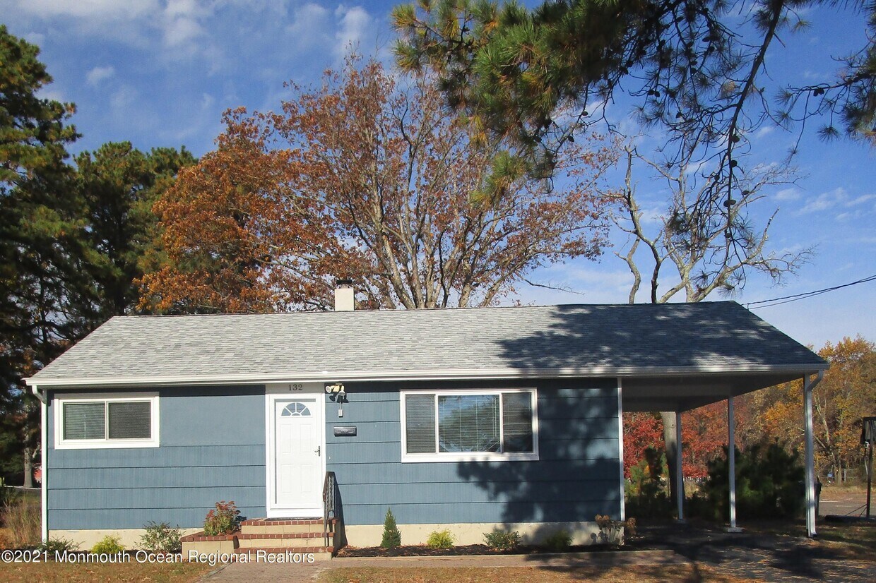 132 Salmon St, Brick, NJ 08723 House for Rent in Brick, NJ