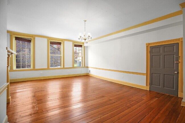 Foto del edificio - 710 Caroline St