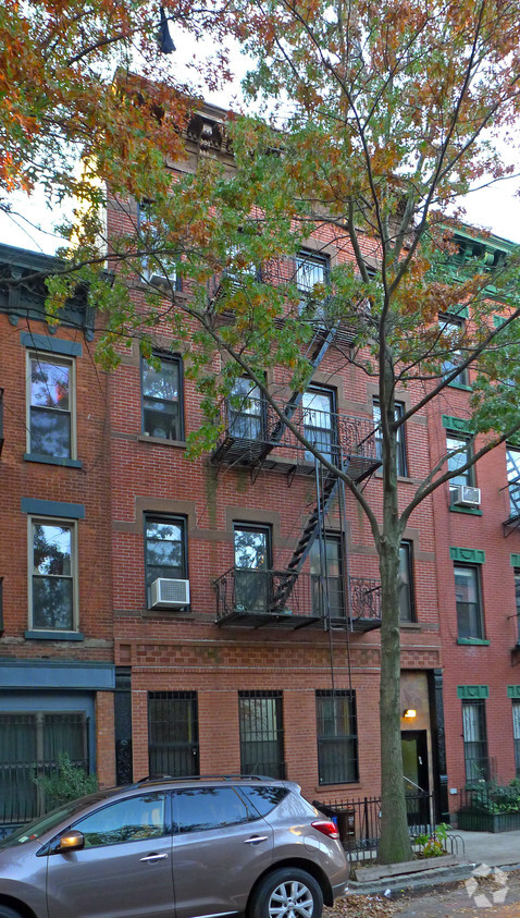 Building Photo - 96 Wyckoff St