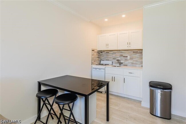 Foto del edificio - 235 Seaview Ct