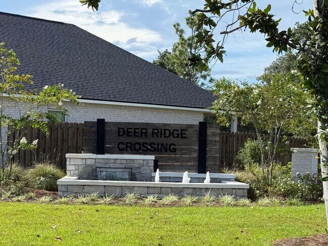 Building Photo - Gulf Breeze - Deer Ridge Crossing - 4 bedroom, 2.5 bathroom - New Construction