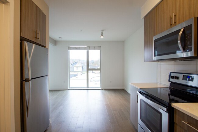 Foto del edificio - Modern & Sleek 1Bdr w/Floor-to-Ceiling Windows + Pet OK!